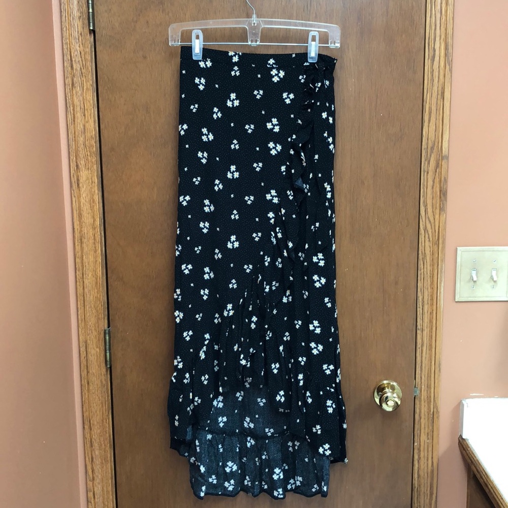 American Eagle Floral Hi-Low Wrap Skirt